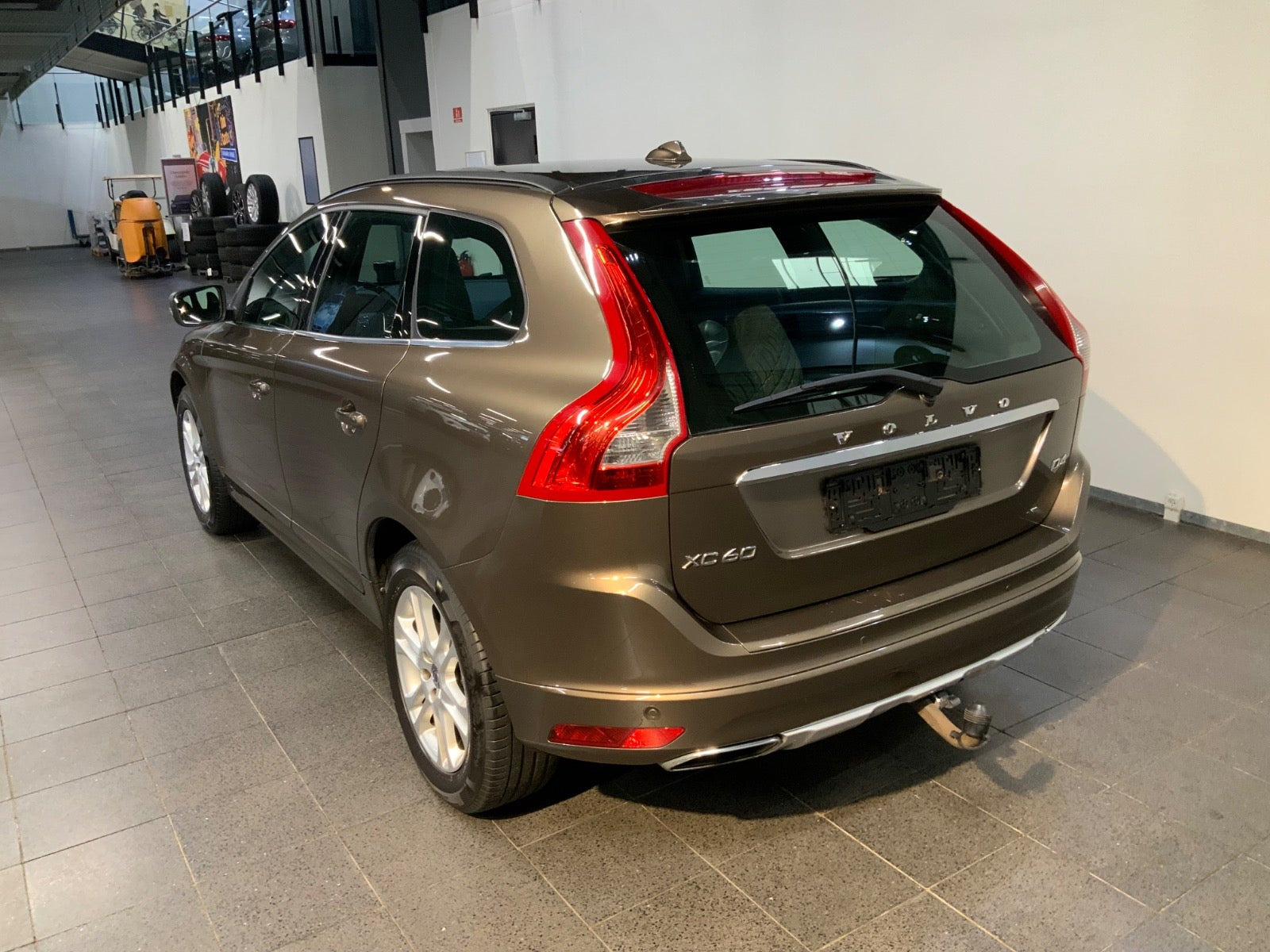 Brun Volvo XC60 fra 2015