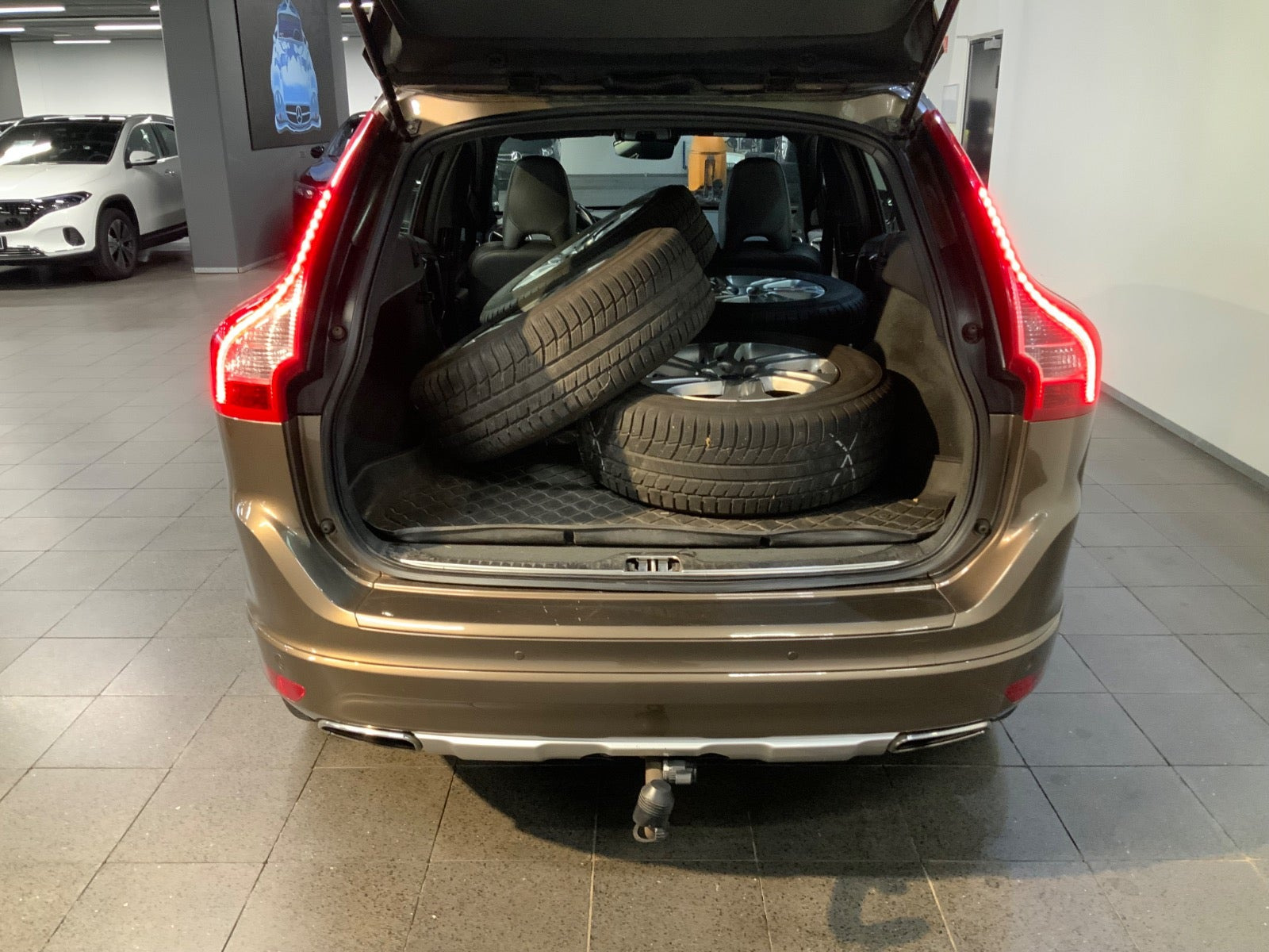 Brun Volvo XC60 fra 2015