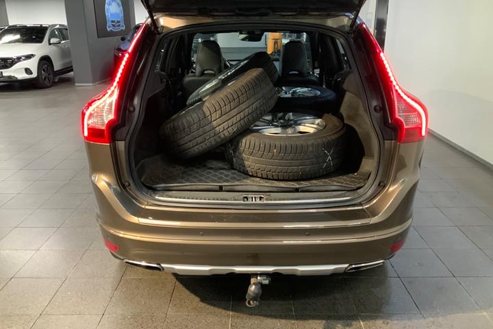 Brun Volvo XC60 fra 2015