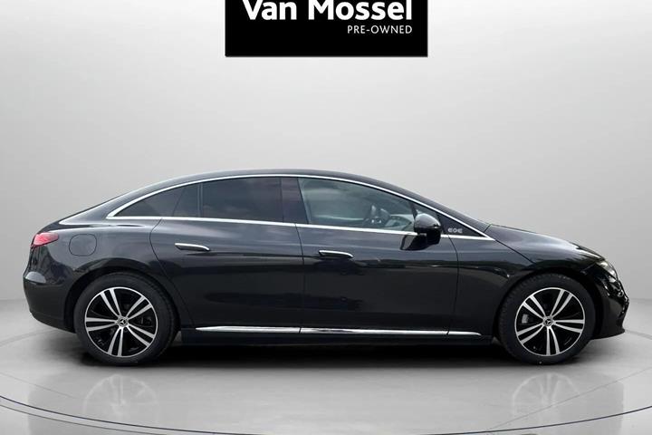 Grå Mercedes EQE 350+ fra 2025
