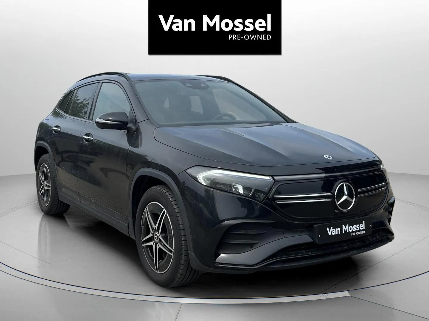 Sort Mercedes EQA 250 fra 2024