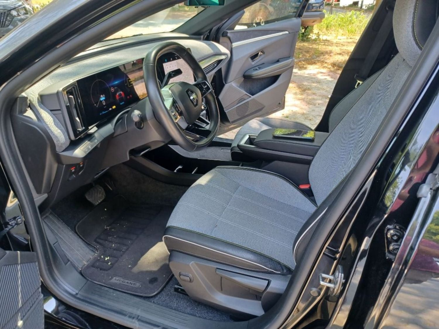 Sort Renault Megane E-Tech fra 2024