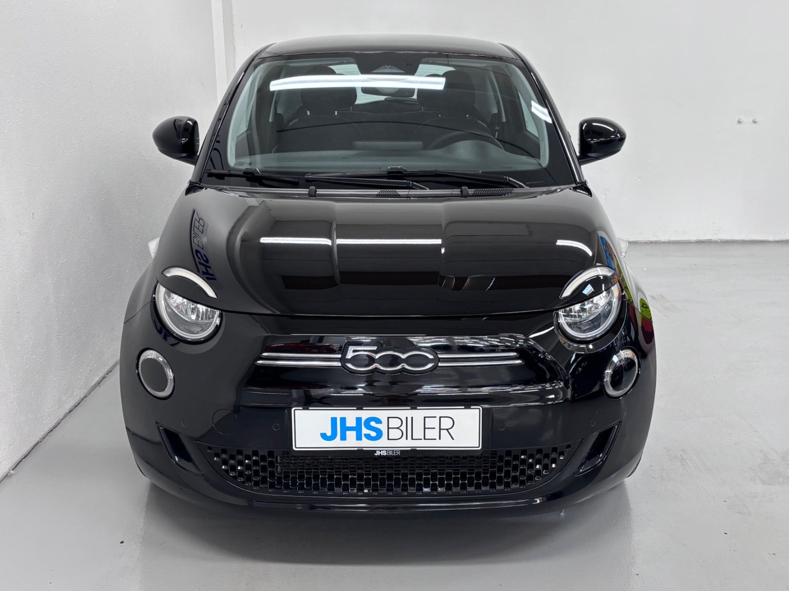 Sort Fiat 500e fra 2023