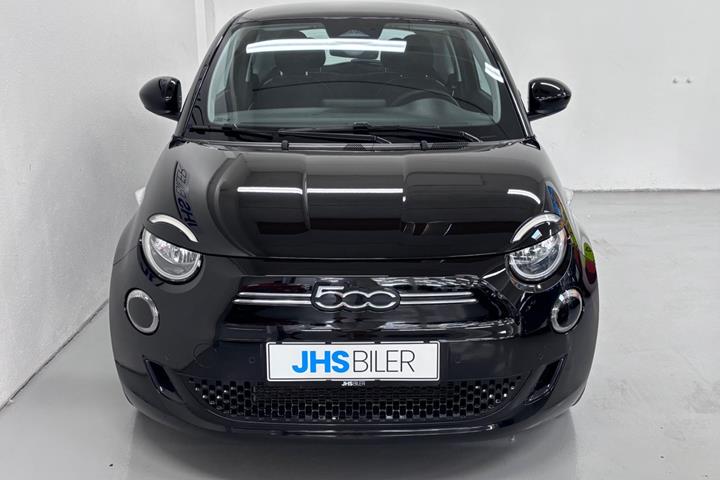 Sort Fiat 500e fra 2023
