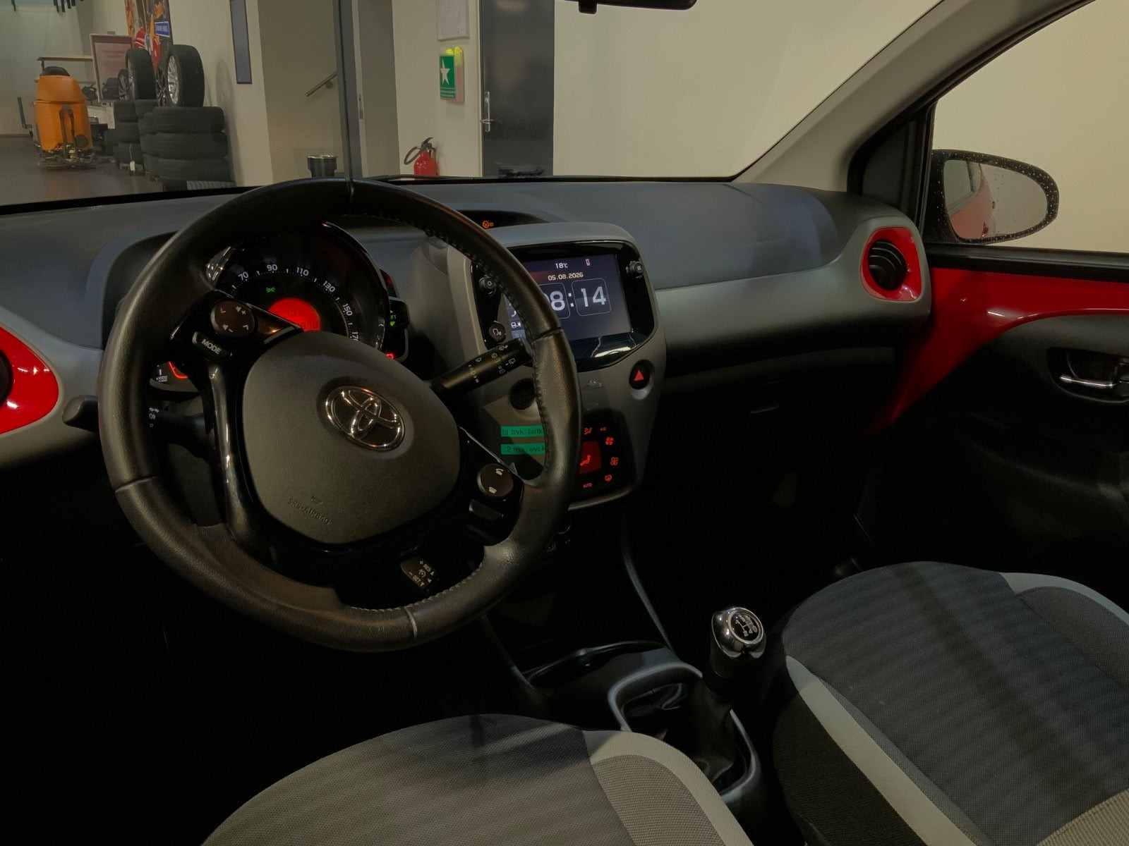 Rød Toyota Aygo fra 2019