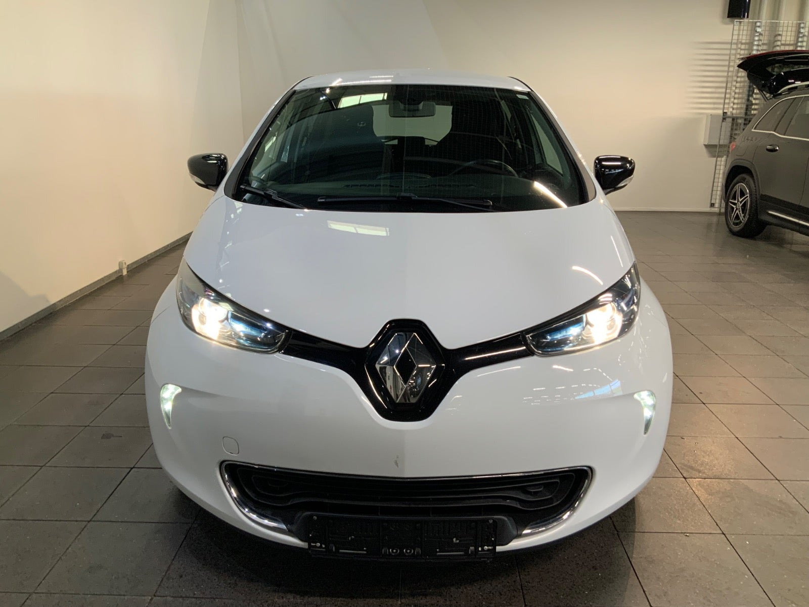 Hvid Renault Zoe fra 2019