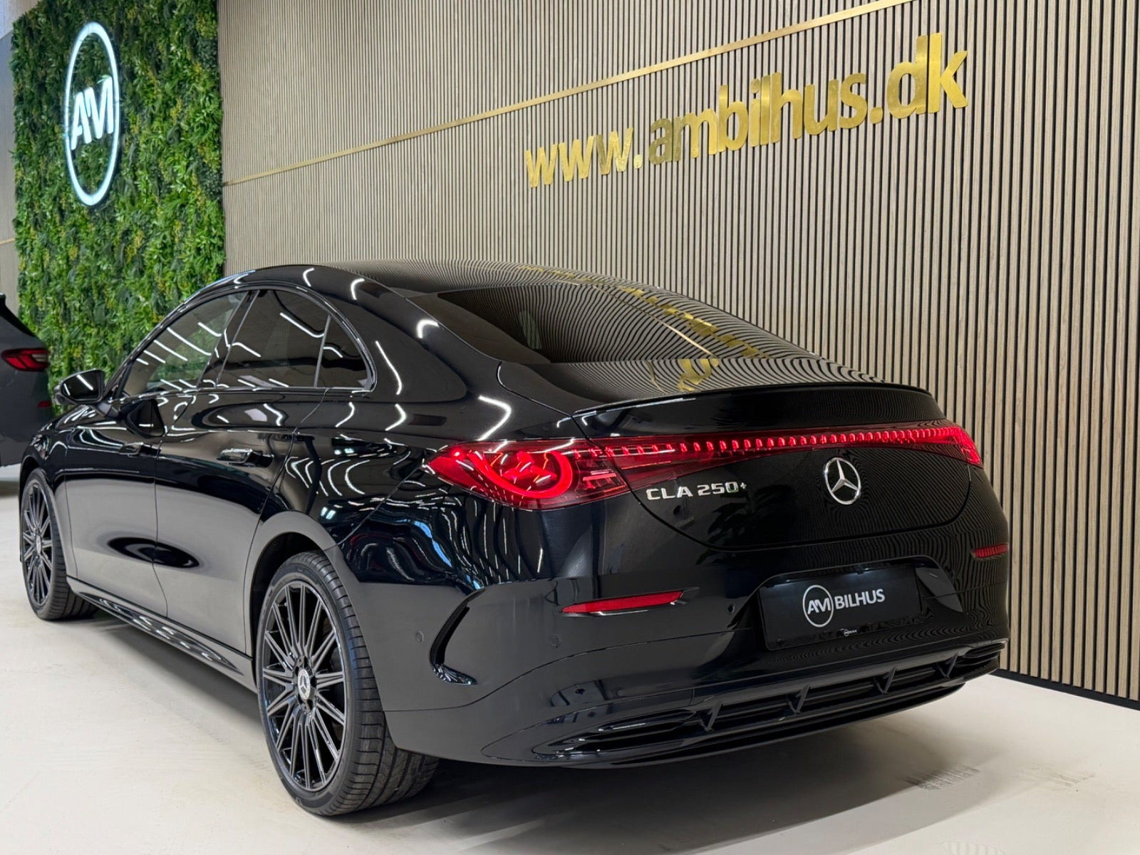 Sort Mercedes CLA250+ fra 2026