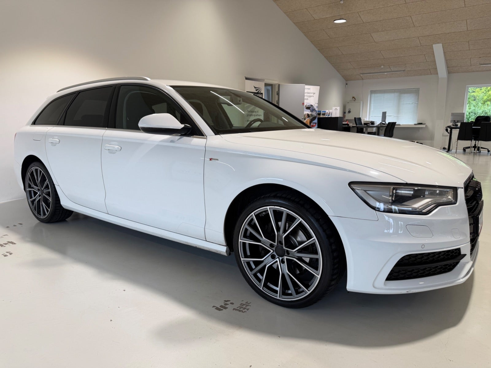 Audi A6 3,0 TDi 204 S-line Avant Multitr.