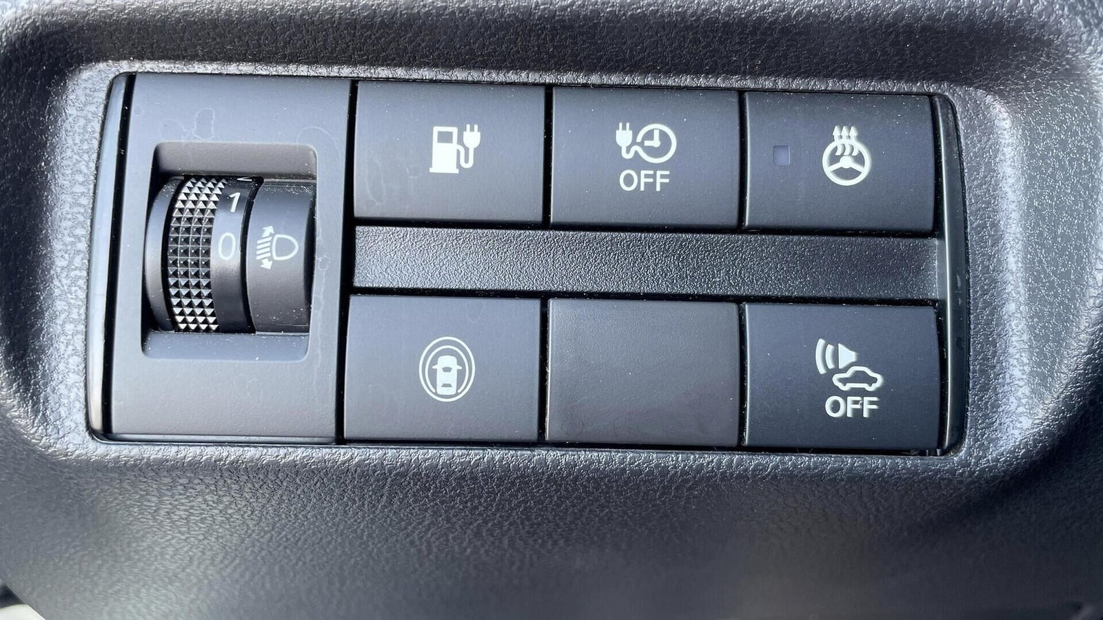 Hvid Nissan Leaf fra 2022
