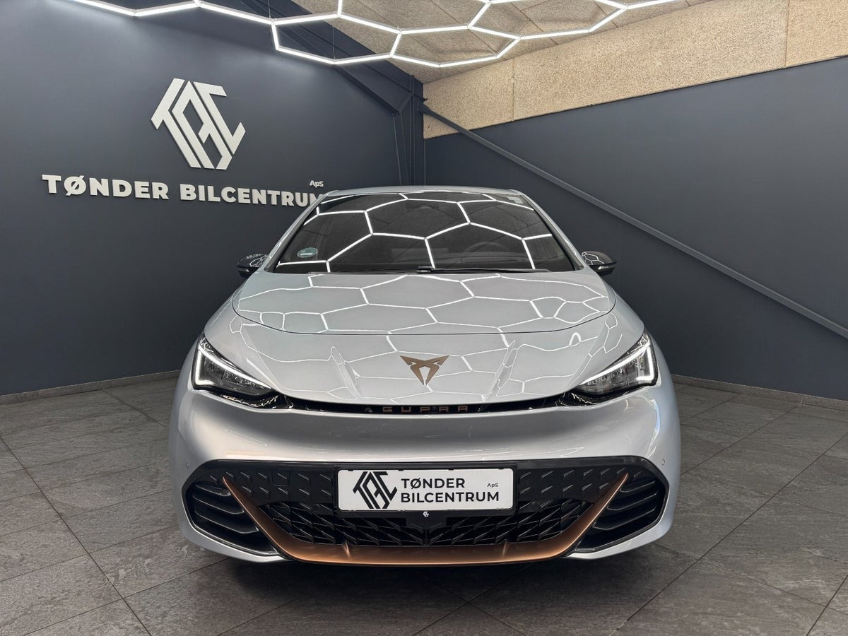 Sølv Cupra Born fra 2026