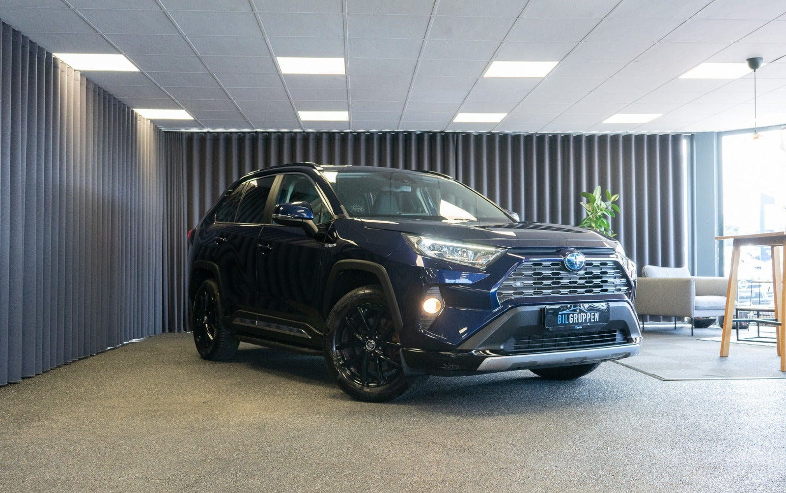 Toyota RAV4 2,5 Hybrid H3 Smart MDS