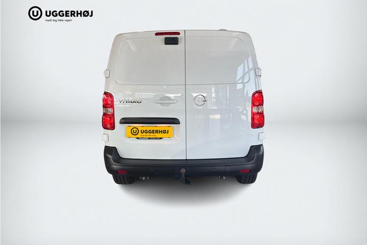Hvid Opel Vivaro fra 2024