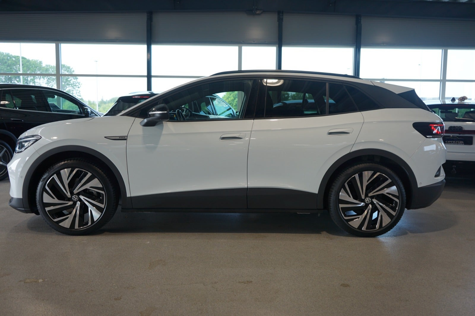 Hvid VW ID.4 fra 2024