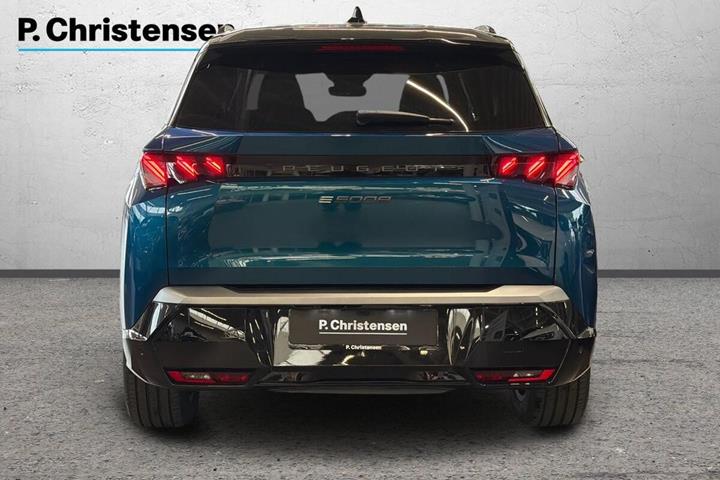 Blå Peugeot e-5008 fra 2025