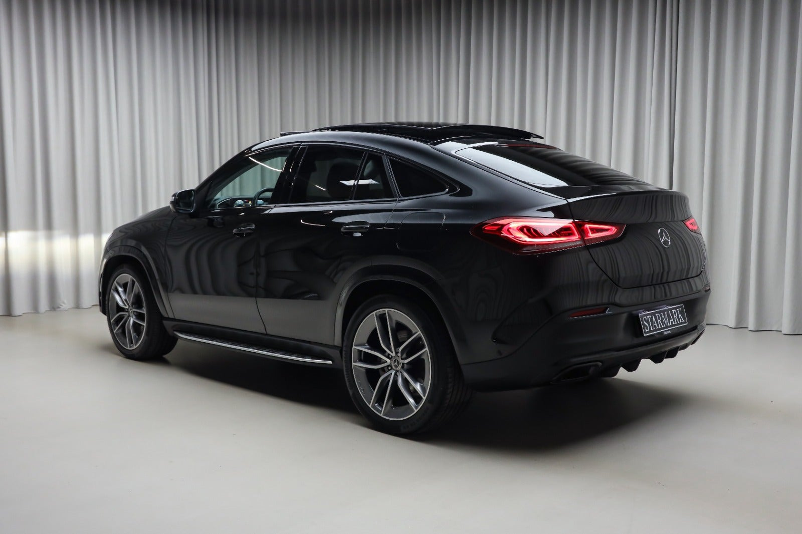 Sort Mercedes GLE350 de fra 2022