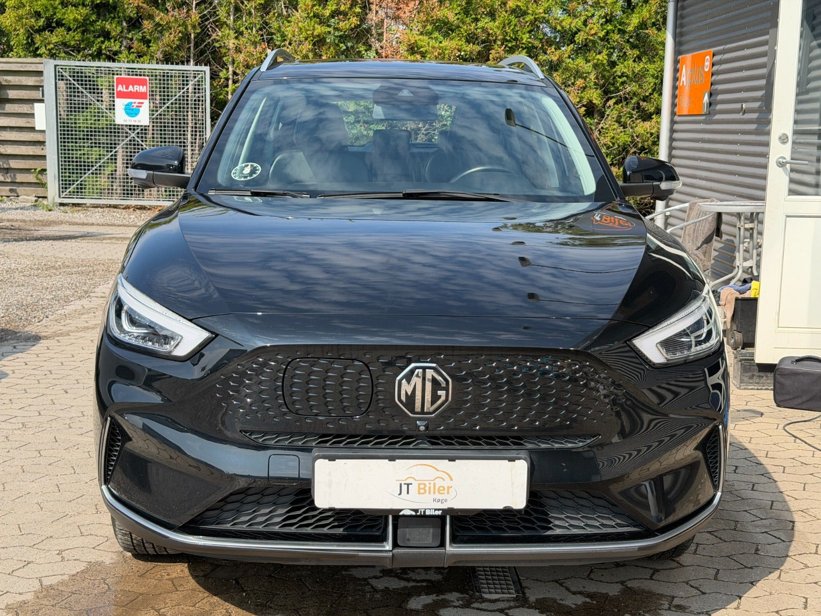 Sort MG ZS fra 2022