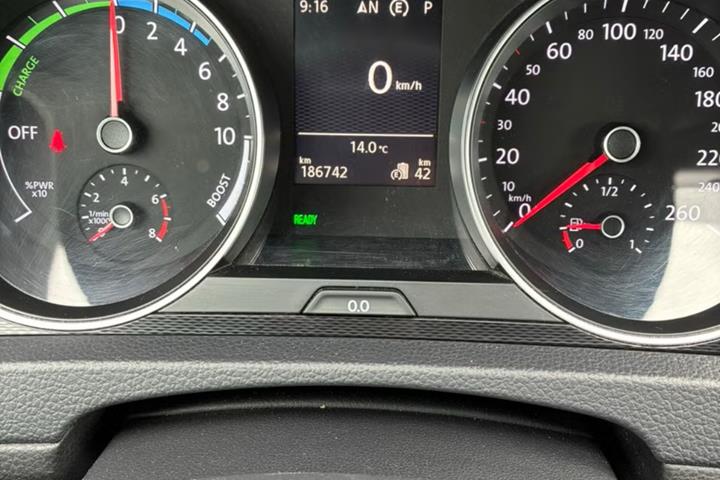 Sort VW Golf fra 2015