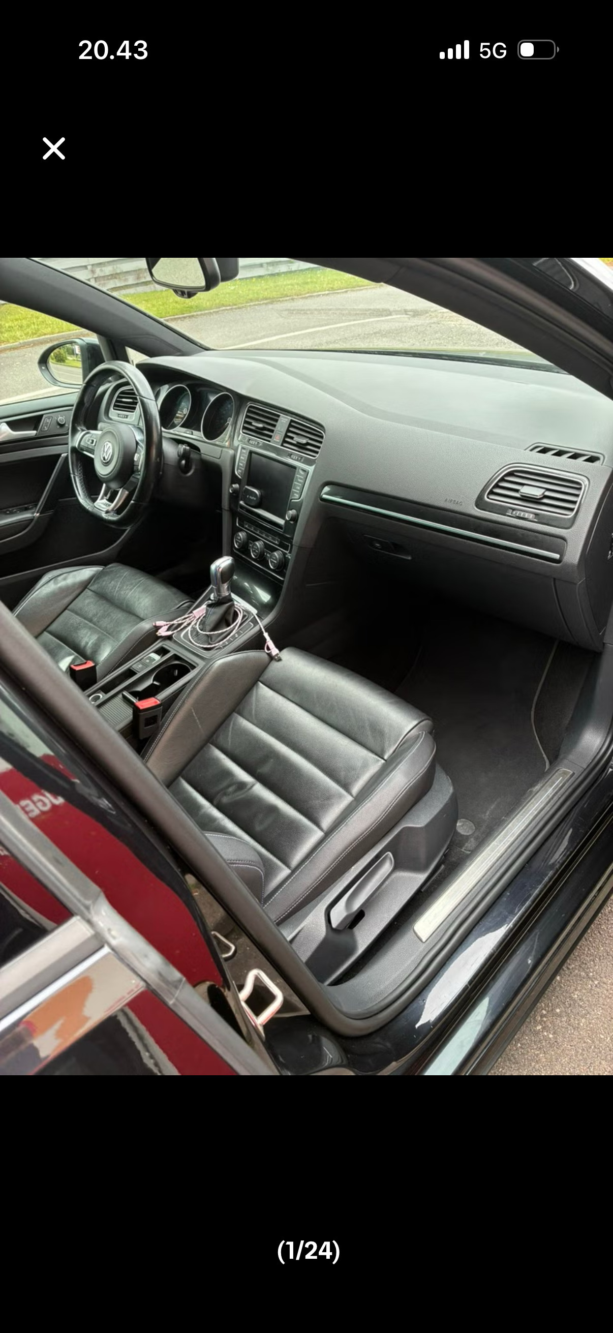 Sort VW Golf fra 2015