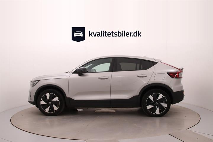 Sølv Volvo C40 fra 2023
