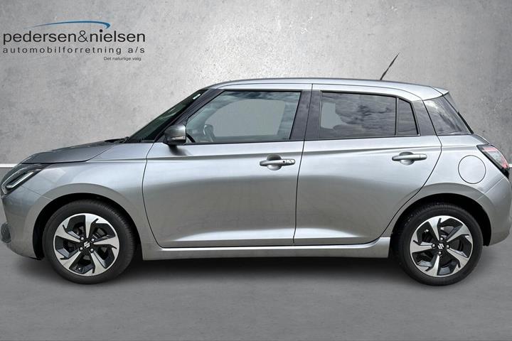 Sølv Suzuki Swift fra 2024