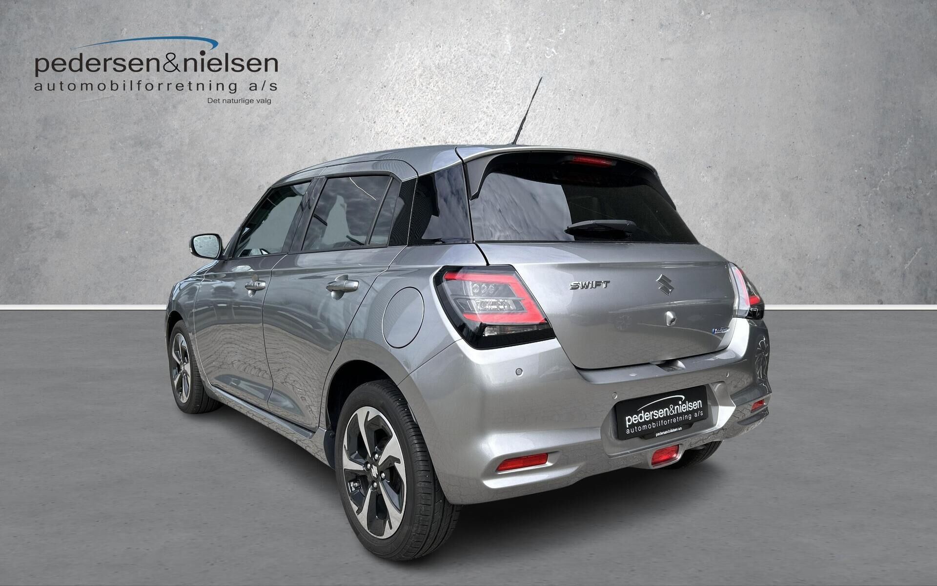 Sølv Suzuki Swift fra 2024