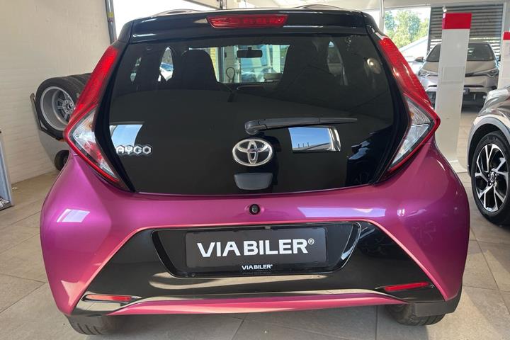 Lilla Toyota Aygo fra 2018