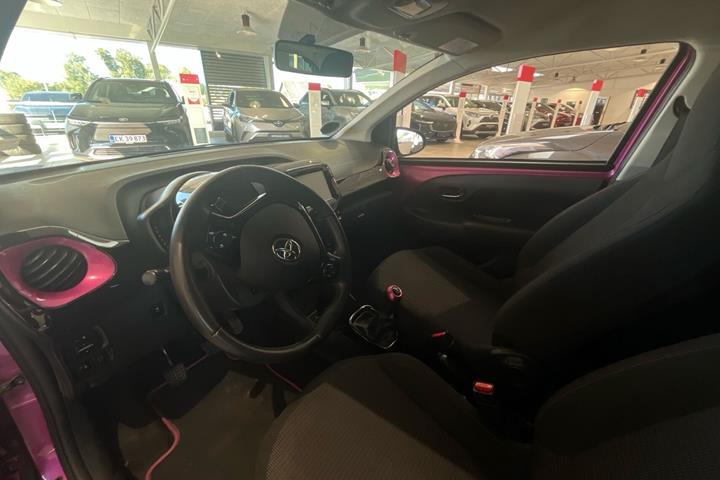 Lilla Toyota Aygo fra 2018