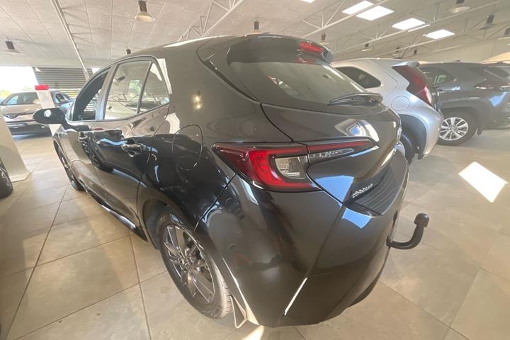 Sort Toyota Corolla fra 2023
