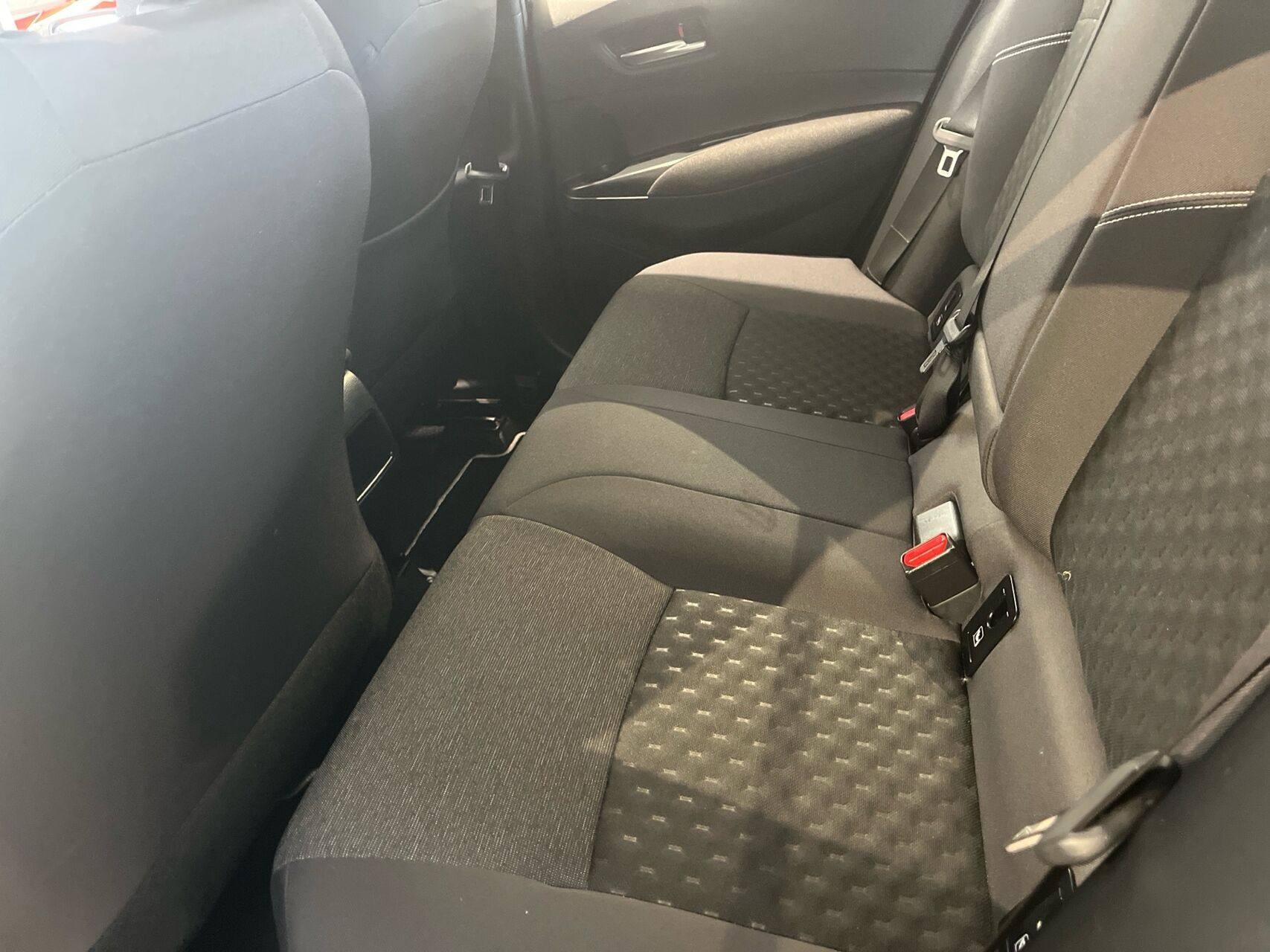 Sort Toyota Corolla fra 2023