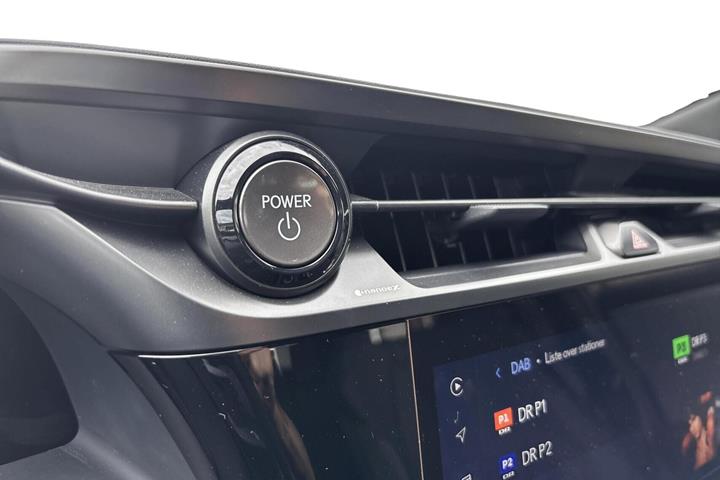 Sort Lexus RZ fra 2026
