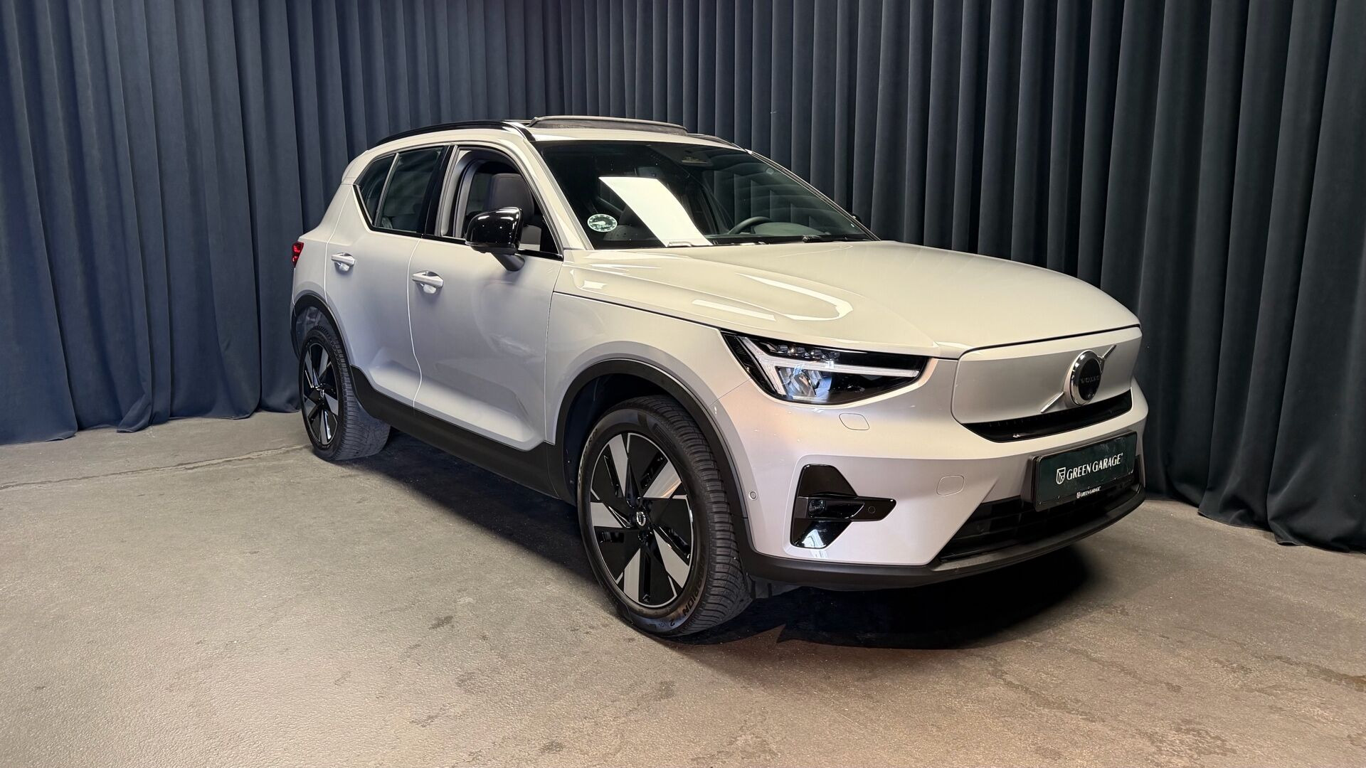 Volvo XC40 Recharge Extended Range Ultimate 252HK 5d Aut.