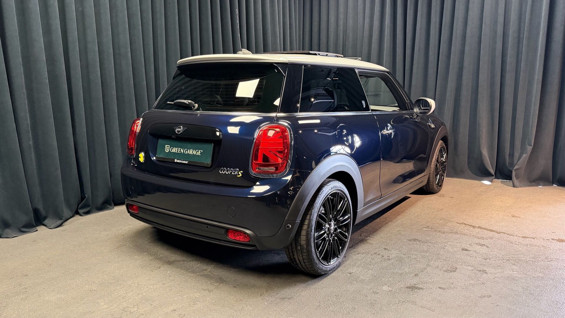 Sort Mini Cooper fra 2022
