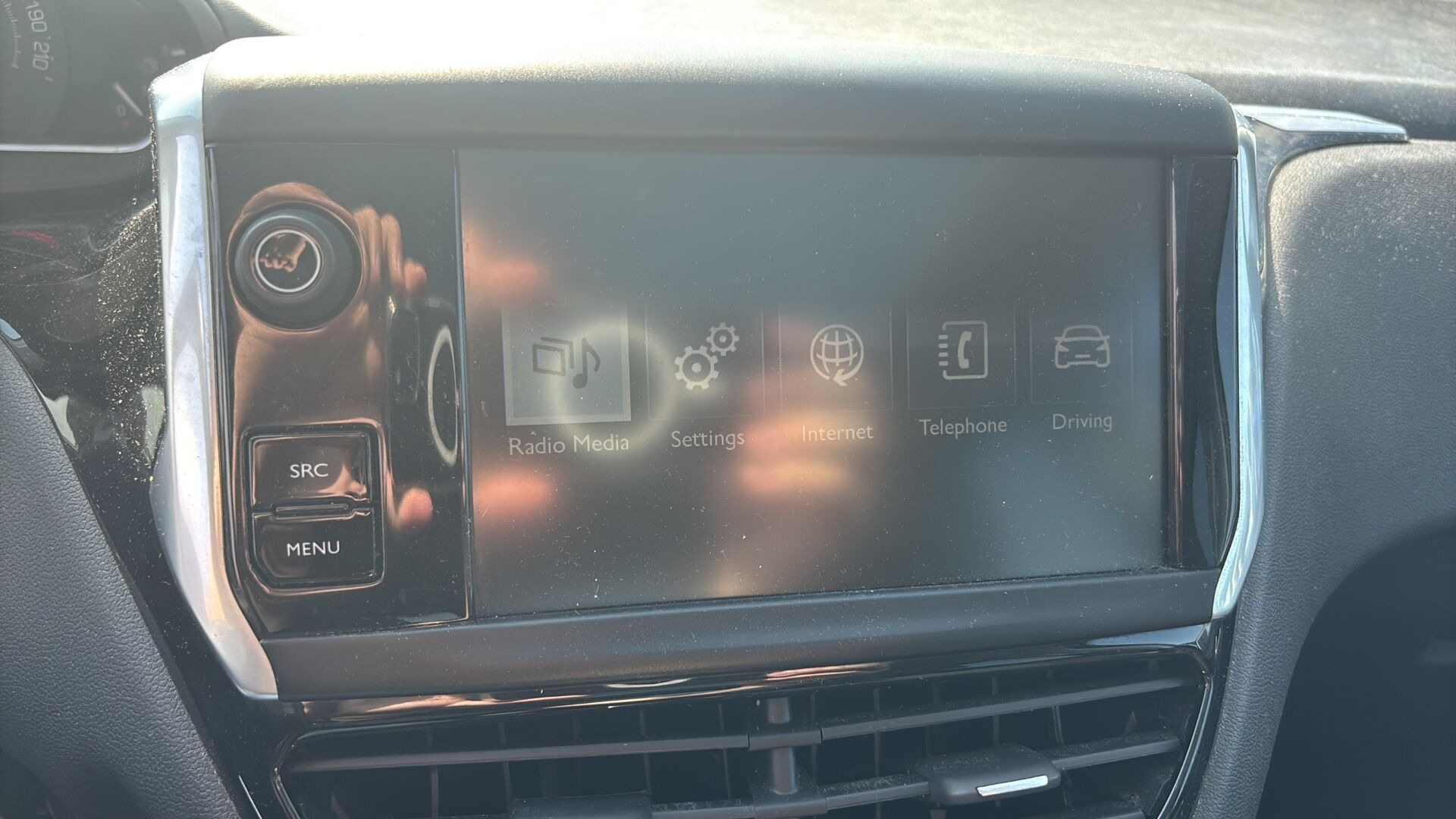 Sort Peugeot 208 fra 2015