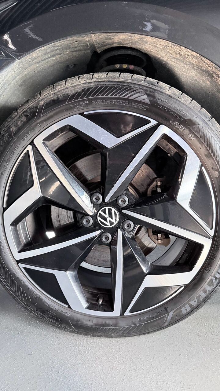 Grå VW ID.3 fra 2021
