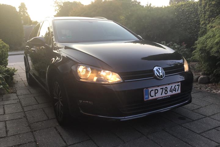 Sort VW Golf fra 2016