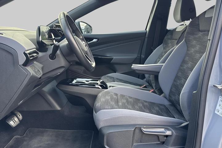 Grå VW ID.4 fra 2023