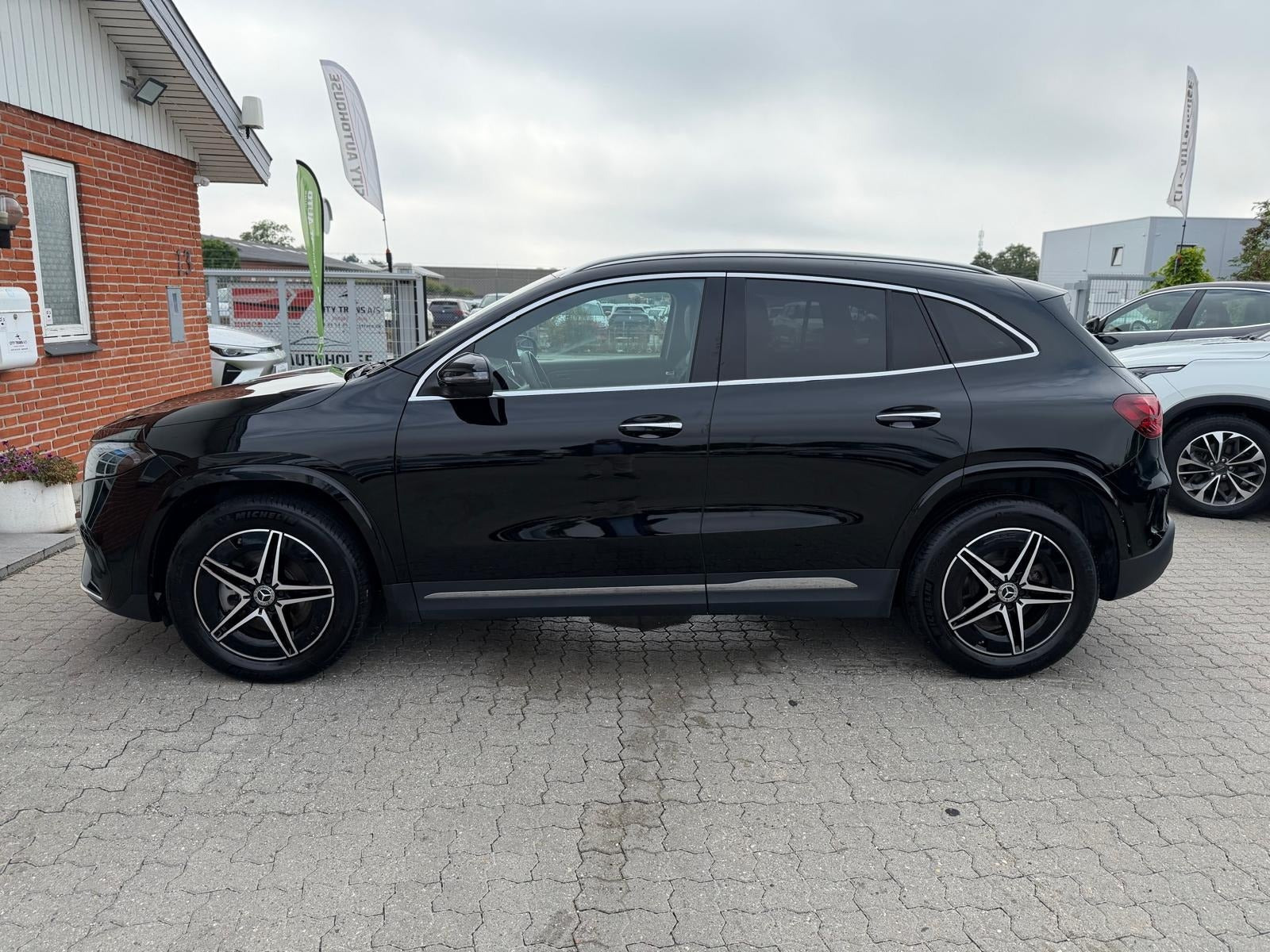 undefined Mercedes EQA250+ fra 2024