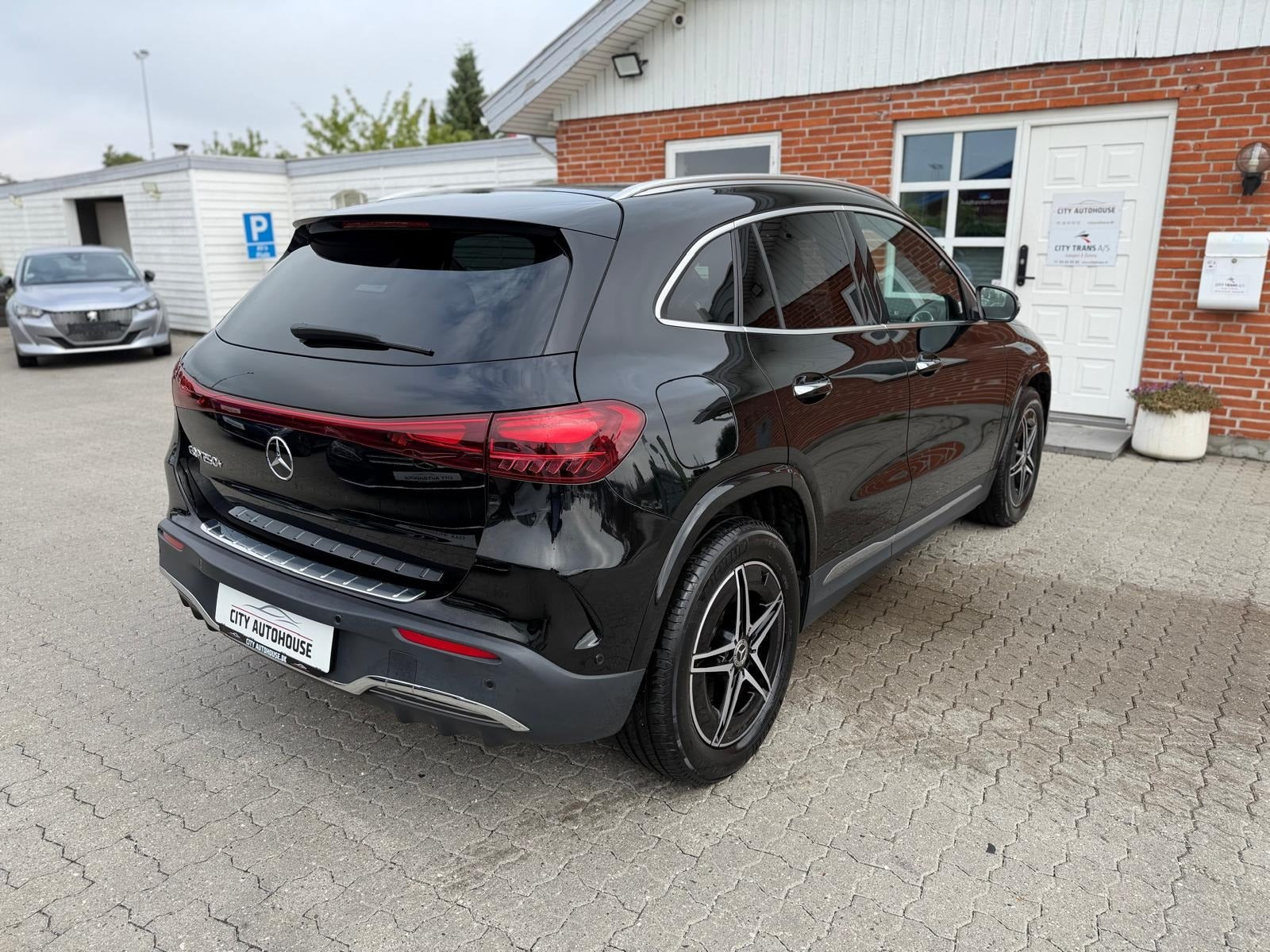 undefined Mercedes EQA250+ fra 2024