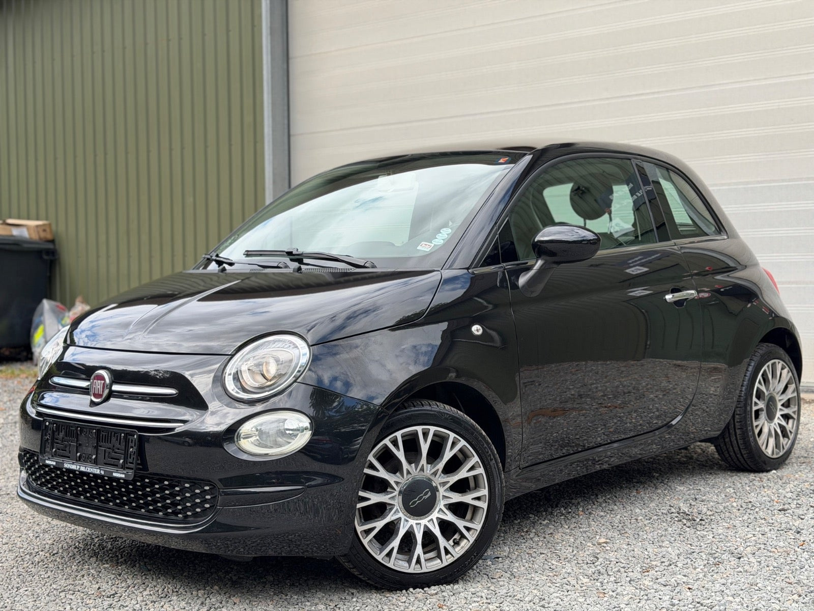 Sort Fiat 500 fra 2018