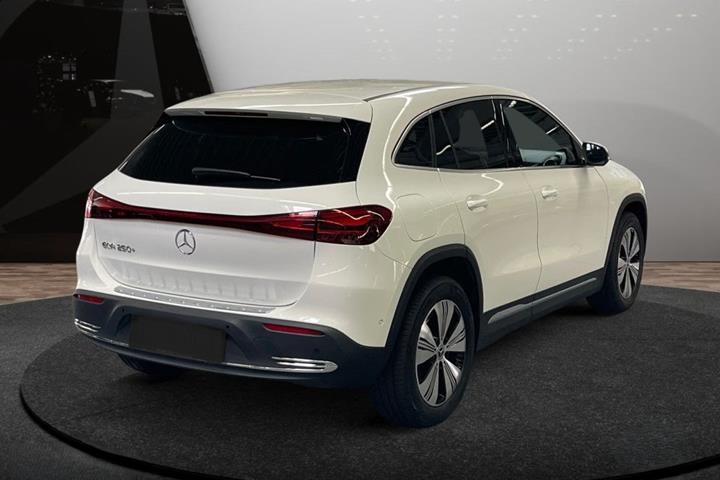 undefined Mercedes EQA250+ fra 2025