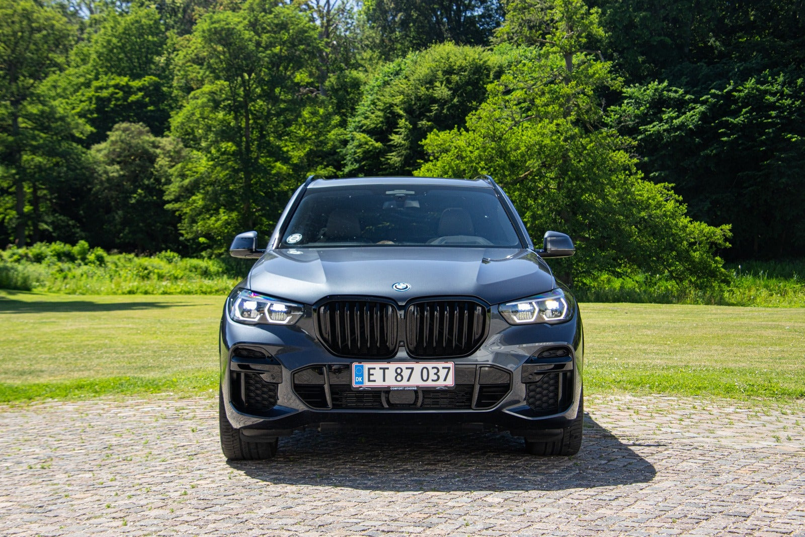 Sort BMW X5 fra 2022