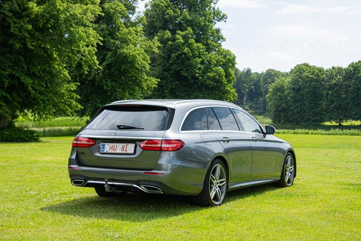 undefined Mercedes E220 d fra 2017