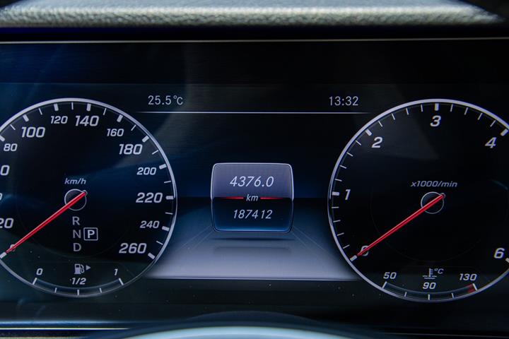 undefined Mercedes E220 d fra 2017
