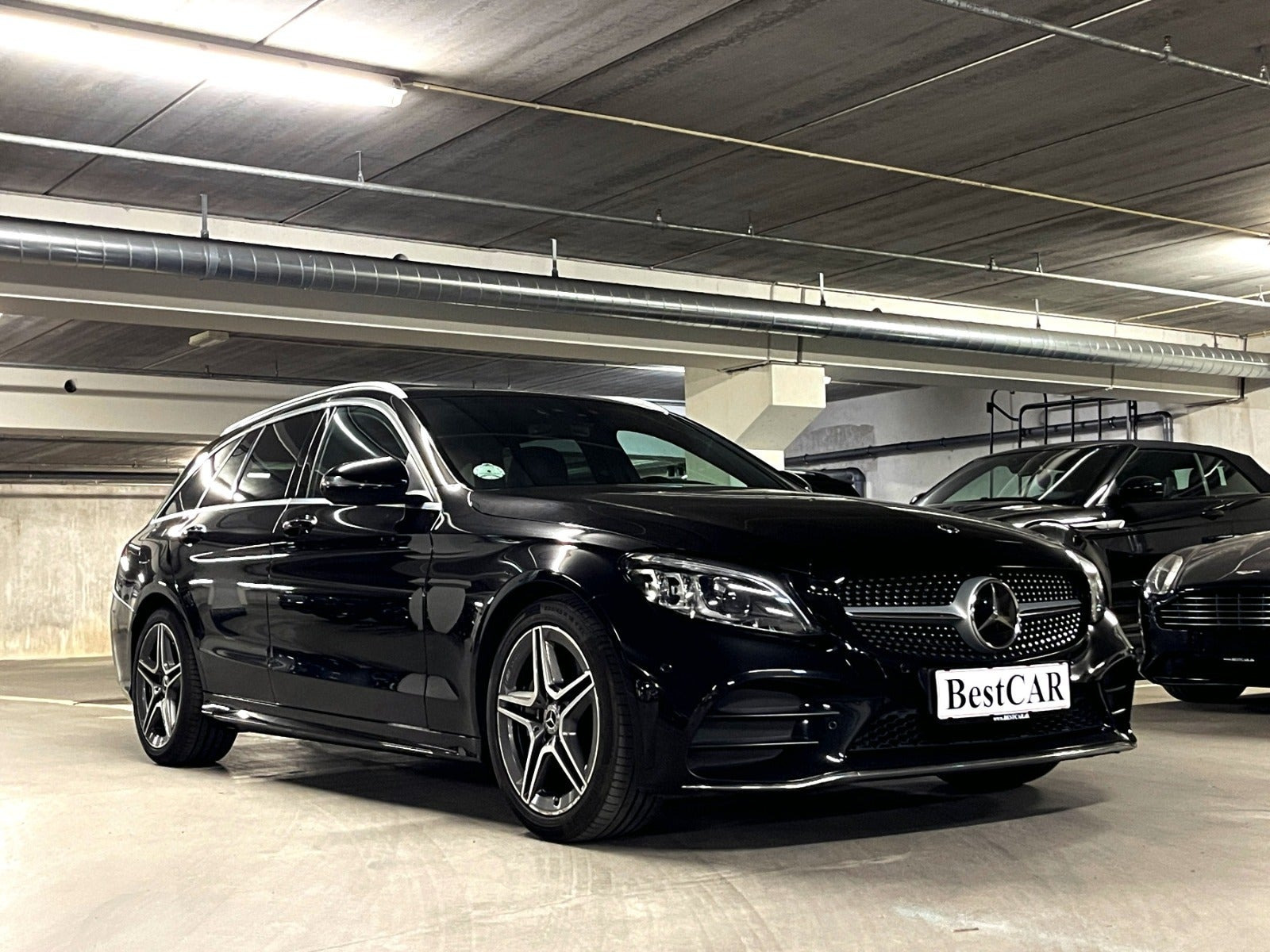 Sort Mercedes C220 d fra 2020
