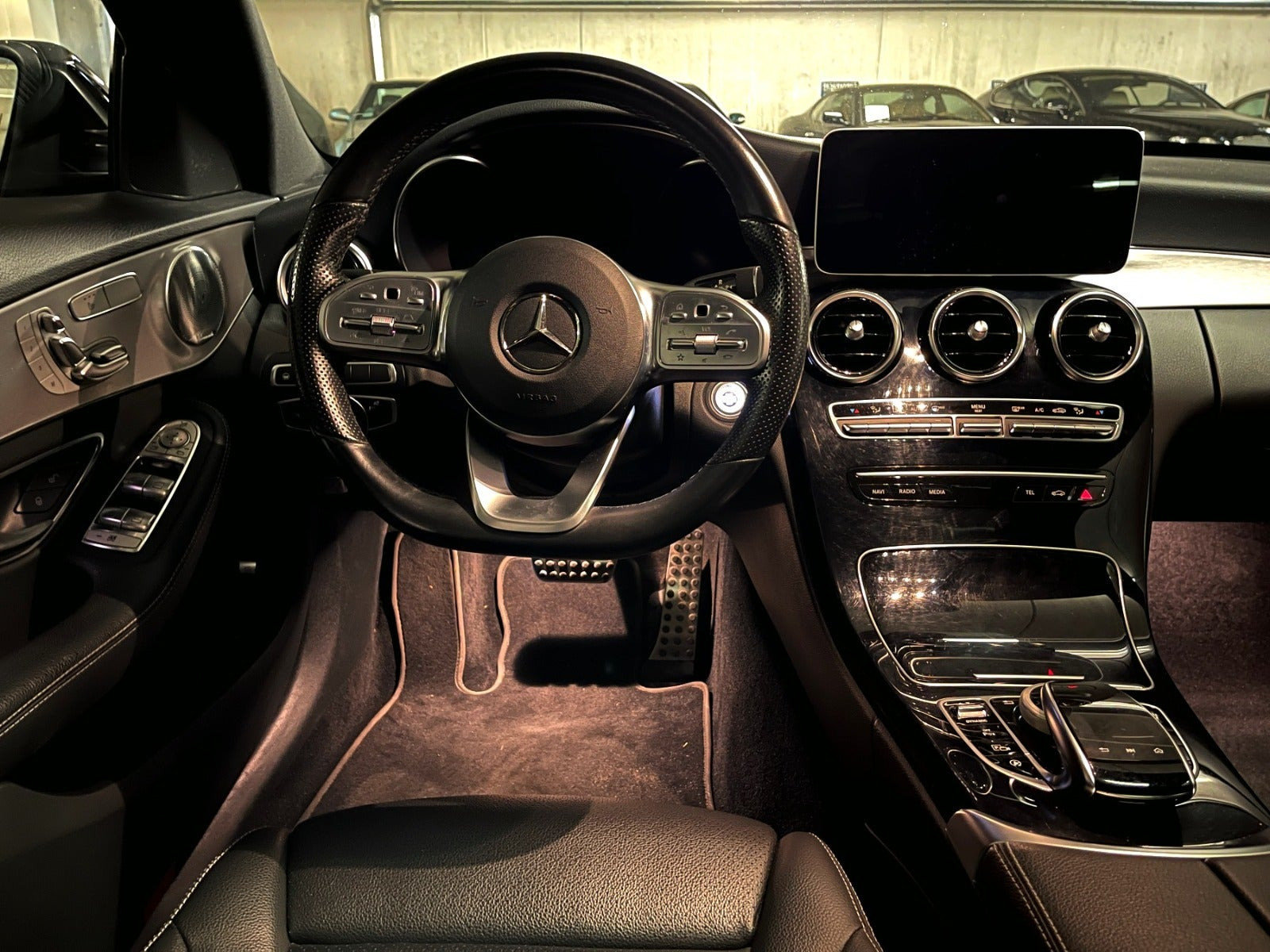 Sort Mercedes C220 d fra 2020