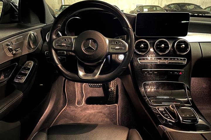 Sort Mercedes C220 d fra 2020