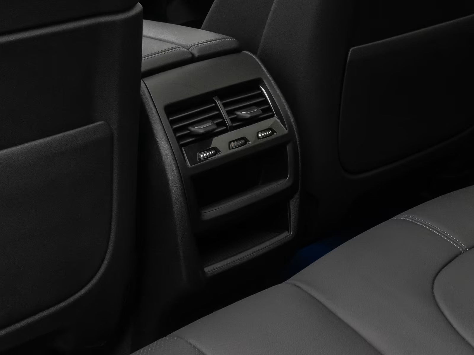 Sort BMW X5 fra 2022