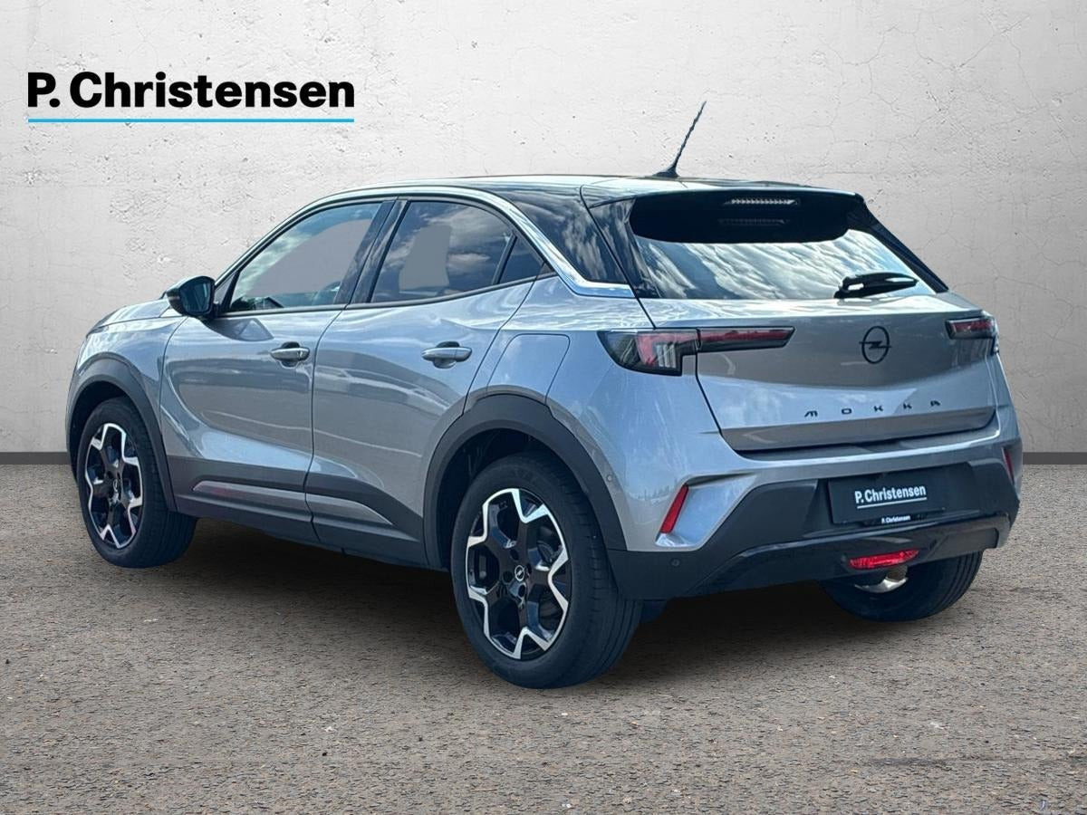 Grå Opel Mokka-e fra 2024