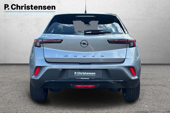 Grå Opel Mokka-e fra 2024