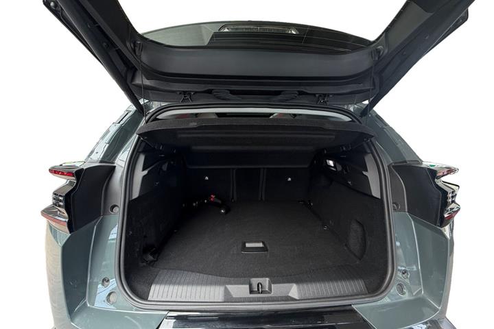Grøn Citroën ë-C5 Aircross fra 2026